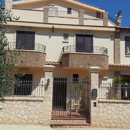 بالما دي مونتيكارو B&B Nicole المظهر الخارجي الصورة