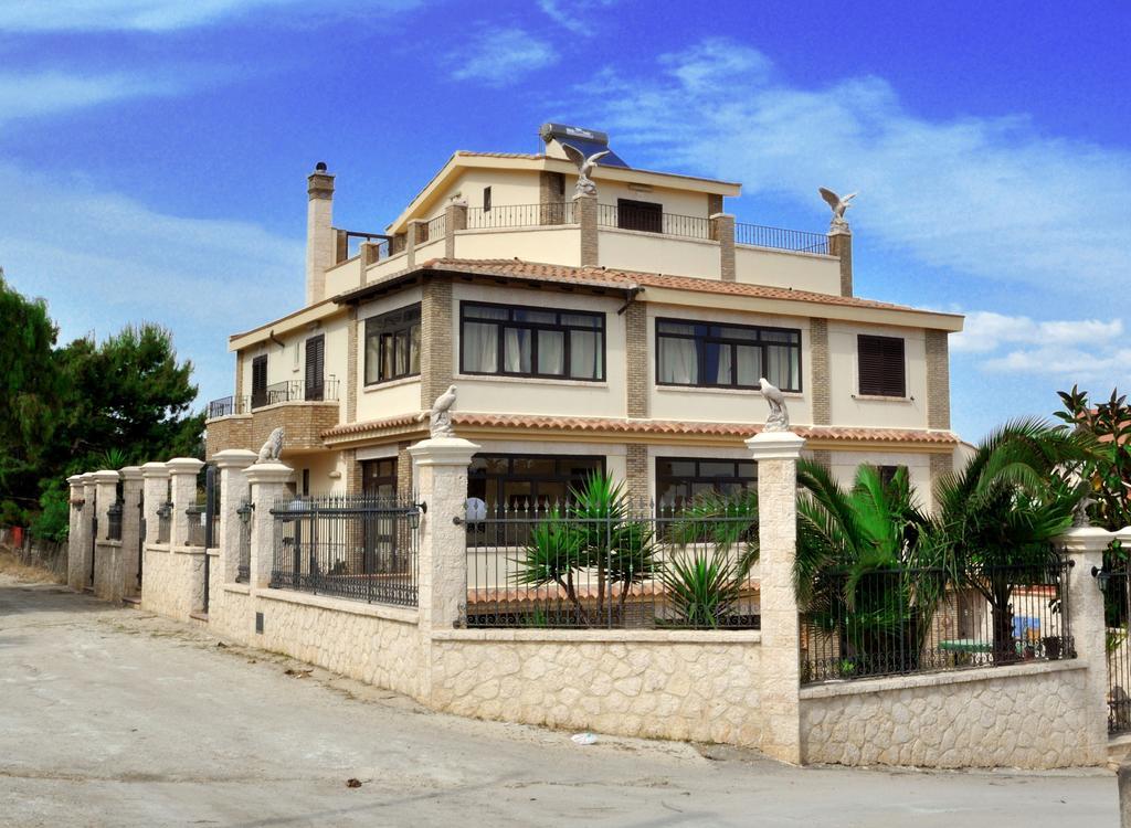 بالما دي مونتيكارو B&B Nicole المظهر الخارجي الصورة